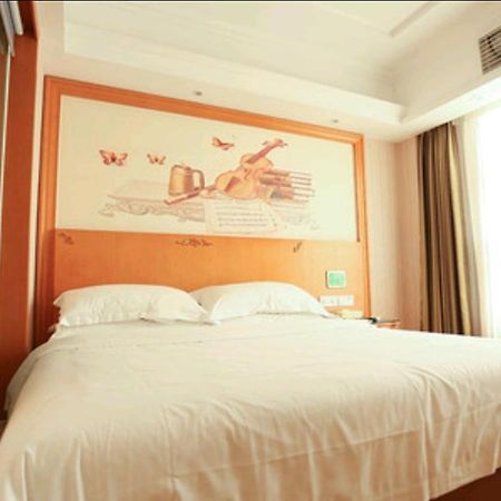 Vienna Hotel Huizhou Baiyun Road Εξωτερικό φωτογραφία