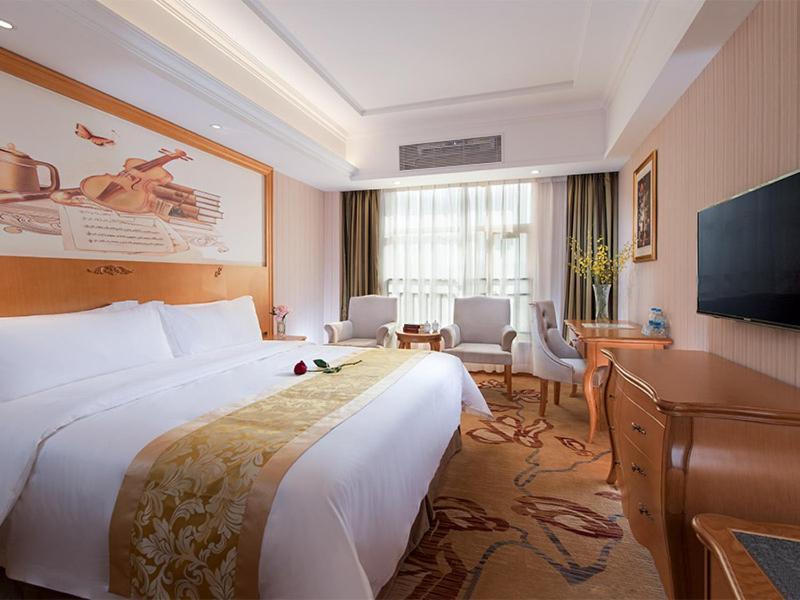 Vienna Hotel Huizhou Baiyun Road Εξωτερικό φωτογραφία